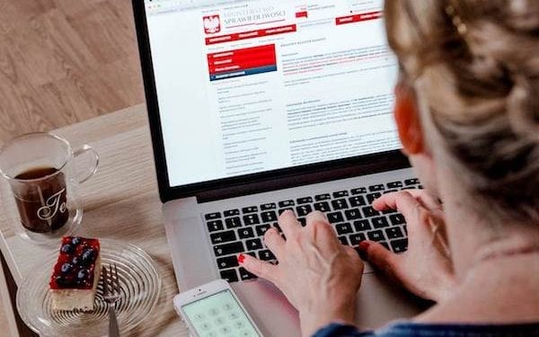 Przedsiębiorcy tracą cierpliwość i czas. Jest reakcja Ministerstwa Sprawiedliwości