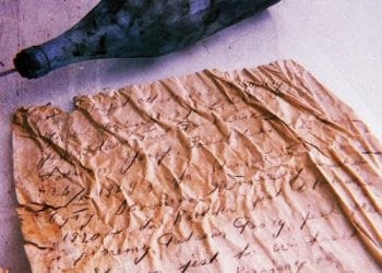 Łódź: Na budowie odkryto list w butelce z 1929 r. „Udało nam się rozszyfrować jedynie pojedyncze słowa”