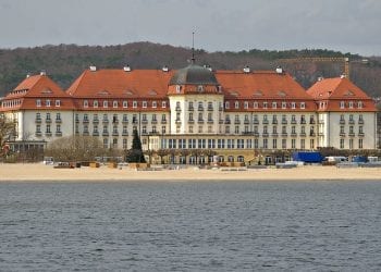 Coraz więcej turystów odwiedza Polskę. Oto miejsca, w których zatrzymują się najczęściej