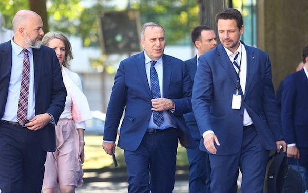 Ile kosztuje realizacja obietnic Rafała Trzaskowskiego? Kwota jest liczona w miliardach!