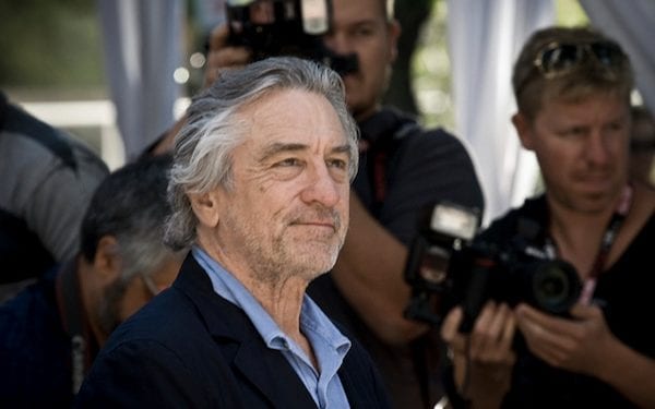 Kolejna przesyłka z ładunkiem wybuchowym. Tym razem adresatem Robert De Niro