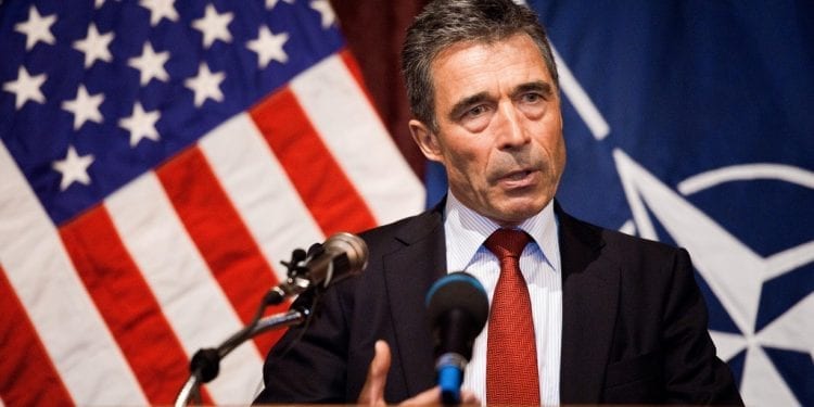 Były szef NATO: „Berlin powinien brać przykład z Warszawy”