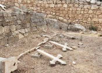 Polska ambasada w Izraelu: „Niewyobrażalny akt antychrześcijańskiego wandalizmu”