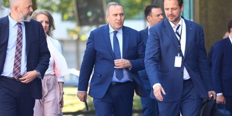 Schetyna pewny zwycięstwa. „Wygramy te wybory, a za rok wygramy wybory parlamentarne”