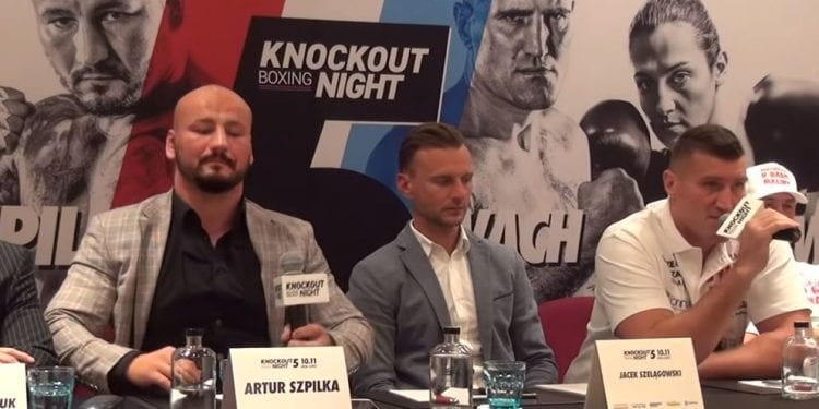 Mariusz Wach zażartował z Artura Szpilki. „Zrobił się purpurowy” [WIDEO]