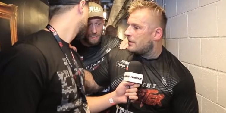 Popek przed kamerami ogłosił zakończenie kariery! Przerwał mu członek jego sztabu [WIDEO]