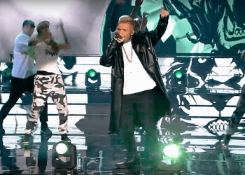 Marek Molak wcielił się w Popka w show Polsatu. Jak sobie poradził? [WIDEO]