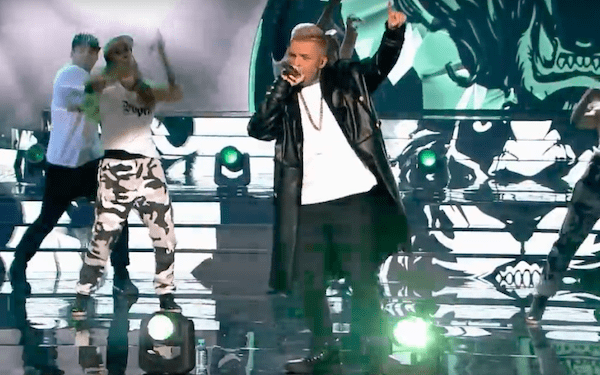 Marek Molak wcielił się w Popka w show Polsatu. Jak sobie poradził? [WIDEO]