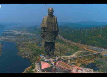 Odsłonięto największy pomnik na świecie. Jest pięciokrotnie wyższy niż figura Jezusa ze Świebodzina [WIDEO]