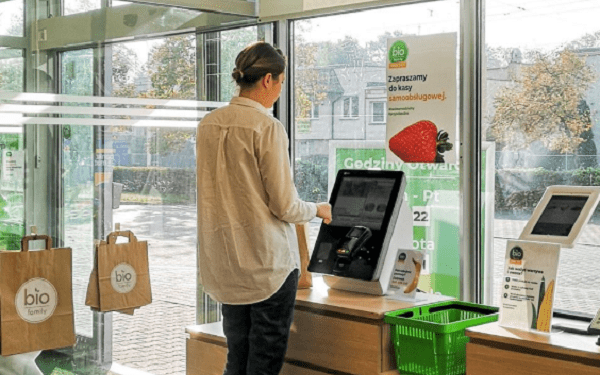 W tym sklepie zrobisz zakupy nawet w niedziele z zakazem handlu. Działa bez obsługi