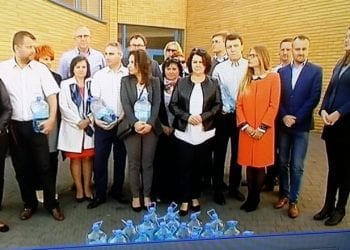 Działacze PiS wtargnęli do szpitala. Chcieli rozdawać ludziom wodę, wystraszyli pacjentów