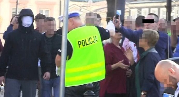 Lublin: Zaatakował policjanta gazem, sam zgłosił się na policję. Grozi mu 10 lat więzienia