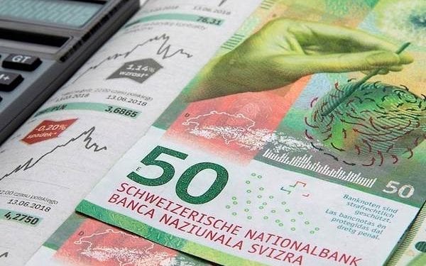 Co dalej z frankowiczami?  Chcą przesłuchań urzędników, prezesów banków i premierów