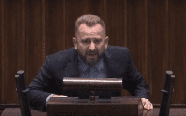 Liroy zaatakował Arłukowicza w Sejmie. Padły mocne słowa [WIDEO]