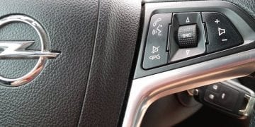 Afera spalinowa w Oplu. 100 tysięcy samochodów wycofanych z rynku?