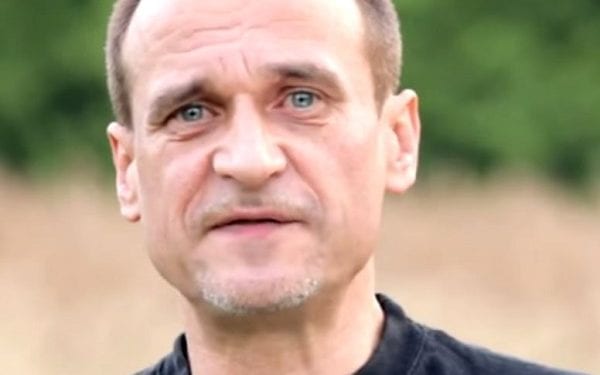 Wulgarne wpisy Pawła Kukiza na Twitterze. Zaatakował swojego posła. „Obok masturbujący się Korwin…”