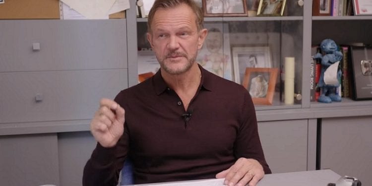 Pazura o wolnych niedzielach. „Nie róbmy z tego problemu!”