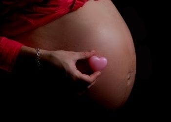 Ile powinna trwać przerwa między ciążami? Najnowsze wyniki badań