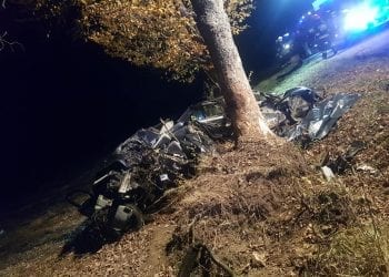 Mazowsze: Tragiczny wypadek z udziałem BMW. Nie żyje trzech młodych mężczyzn