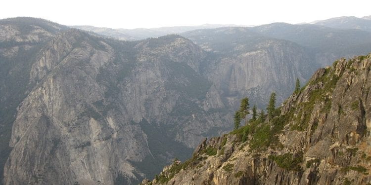 USA. Zginęli robiąc selfie. Małżeństwo spadło w przepaść