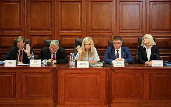 Wasserman skomentowała przesłuchanie Tuska