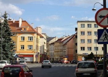 Przegrał wybory, ale wciąż rządzi. Polityk PiS otrzymał nominację od premiera