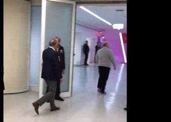 Prezes Bayernu Monachium nie wytrzymał. Wkroczył do szatni zespołu