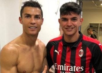 Chciał zrobić zdjęcie z Ronaldo. Niechcący uchwycił w kadrze… nagiego gwiazdora Juve [FOTO]