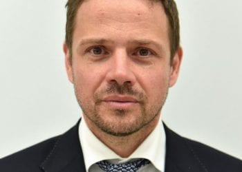 Gronkiewicz-Waltz zrobiła Trzaskowskiemu niedźwiedzią przysługę