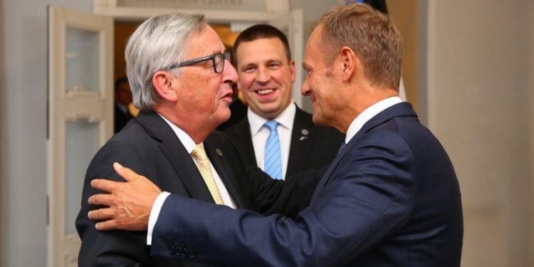 Nietypowa wymiana zdań pomiędzy Tuskiem a Junckerem