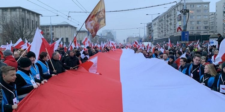 Niemiecki dziennik o 11 listopada. Pozytywna opinia o wspólnym marszu