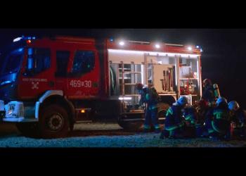 Volvo podziękowało polskim strażakom. Poruszająca kampania [WIDEO]