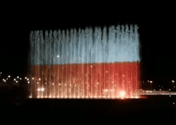 Fontanny w stolicy Chorwacji podświetlone na biało-czerwono!