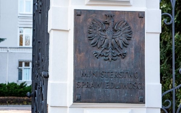 Rośnie liczba skazanych za zniesławienia i znieważenia. Prawnicy: Wyroków będzie przybywać