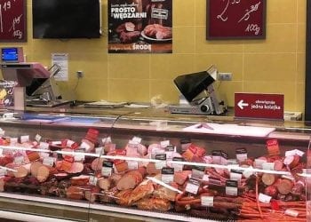 Konsumenci chętnie sięgają po artykuły lokalnych producentów. Głównie interesuje ich mięso i wędliny