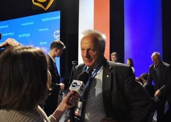 Niesiołowski kończy z polityką? „Zależy od układu”