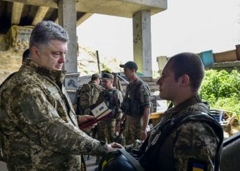 Stan wojenny na Ukrainie! Poroszenko podpisał dekret!