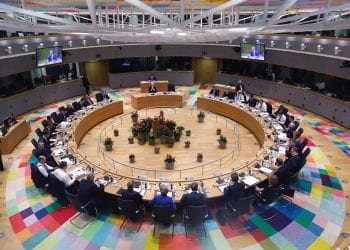 Jest porozumienie państw UE ws. Brexitu. Morawiecki: Umowa odpowiada naszym oczekiwaniom