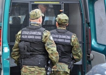 Kraków: Pseudokibice przemycali imigrantów z Azji