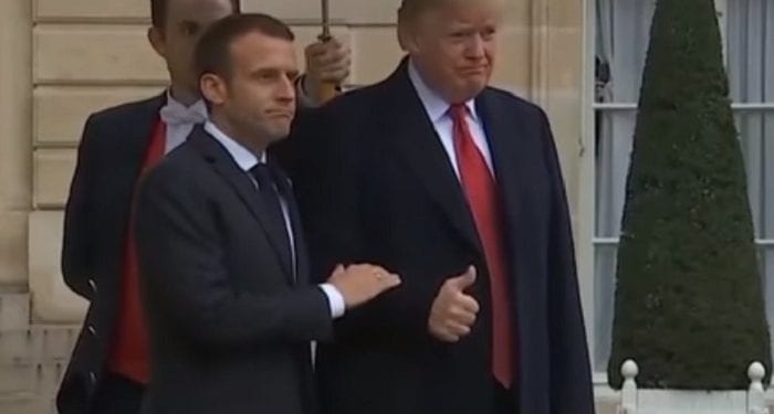 Zgrzyt na linii Trump-Macron. Nietypowe zachowanie amerykańskiego prezydenta