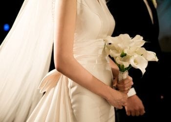 Skarbówka opodatkowała pieniądze podarowane młodej parze