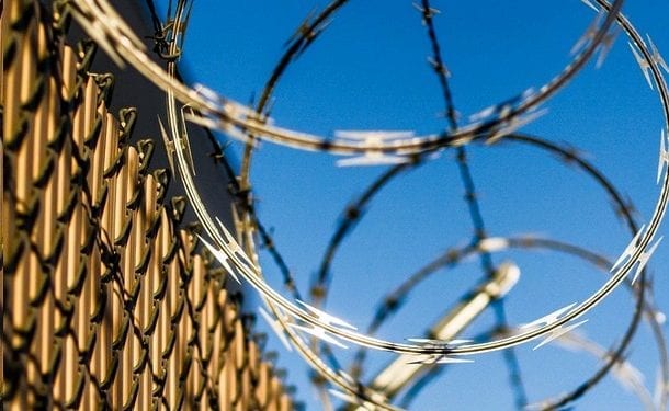 Wygrał wybory, ale nie może złożyć ślubowania