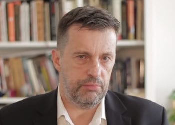 Witold Gadowski pozwany przez Ringer Axel Springer. „Przypominam brunatną przeszłość Axela”