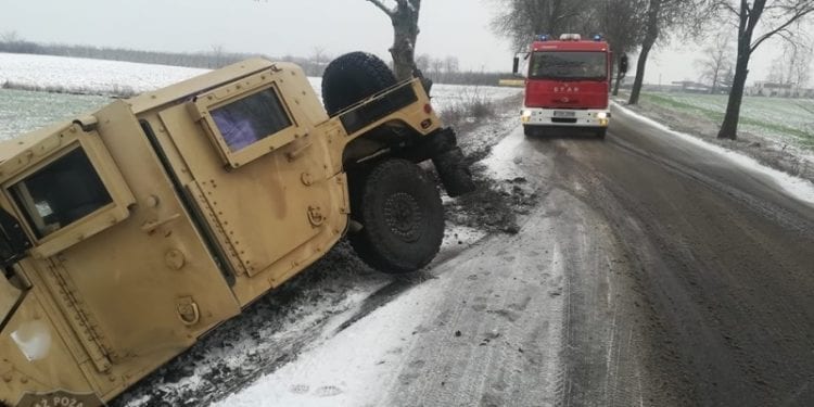 Polska zima zaskoczyła amerykańskie Humvee