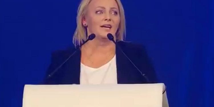 Iwona Hartwich na konwencji Teraz! Opowiedziała, jak pomagał jej Petru i Scheuring-Wielgus