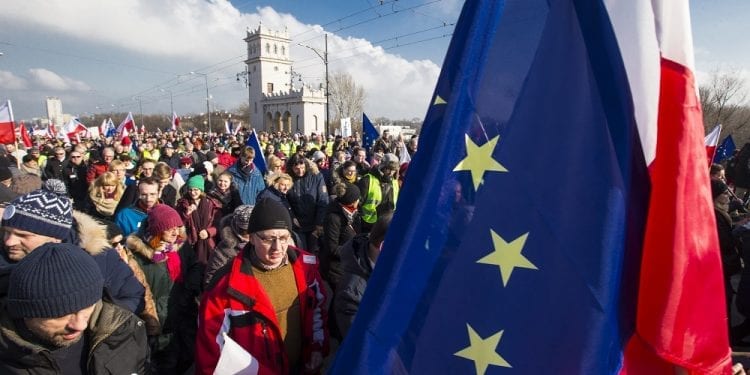 Stała wystawa o protestach przeciw PiS po 2015 roku? Radni KO apelują do Trzaskowskiego