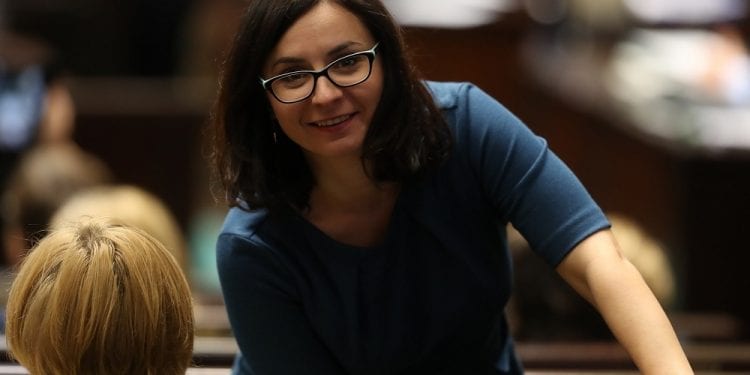 Nowoczesna pogrąża się w kryzysie. Internauci komentują