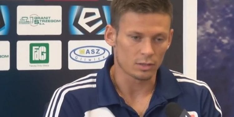 Krzysztof Król poszukiwany listem gończym. Piłkarz zabrał głos