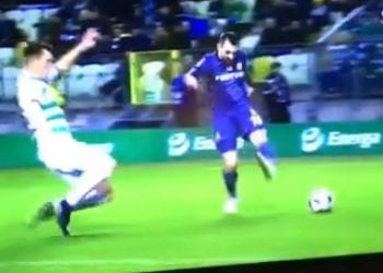 Fatalny kiks Michała Kucharczyka w meczu Lechia-Legia [WIDEO]