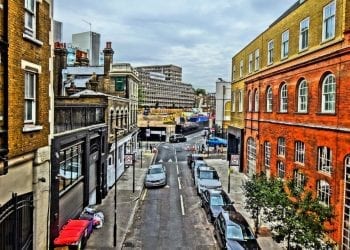 Dziennikarz odnalazł biuro nowego właściciela Wisły. Zastał tam nietypowy widok